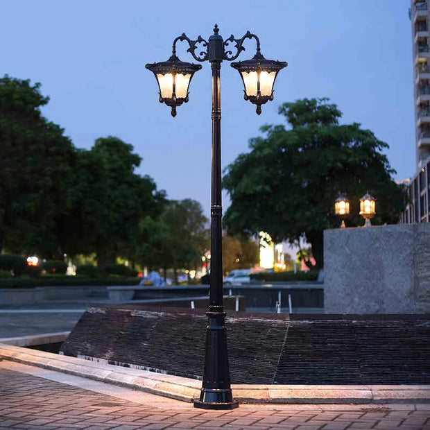 LED Street Lamp European Style Retro Waterproof Garden Lamp Outdoor Villa Lawn Community High Pole Landscape Lamp Street Light