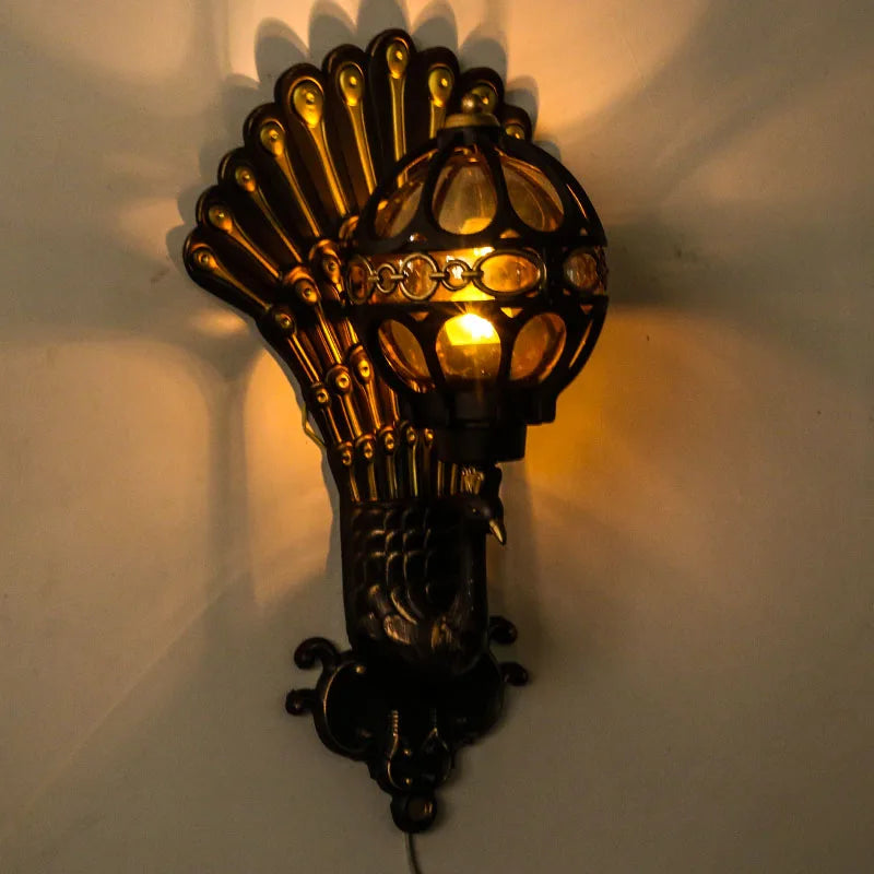 European Style Retro Peacock Wall Lamp Led Hotel Art Wall Lamp Balcony Villa Door Light Suitable For Indoor / Outdoor Lighting