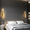Luxury Crystal Gold Metal Wall Lamp Modern Creative Irregular LED Wall Light Villa Hotel Corridor Bedside Decor Lighting Fixture