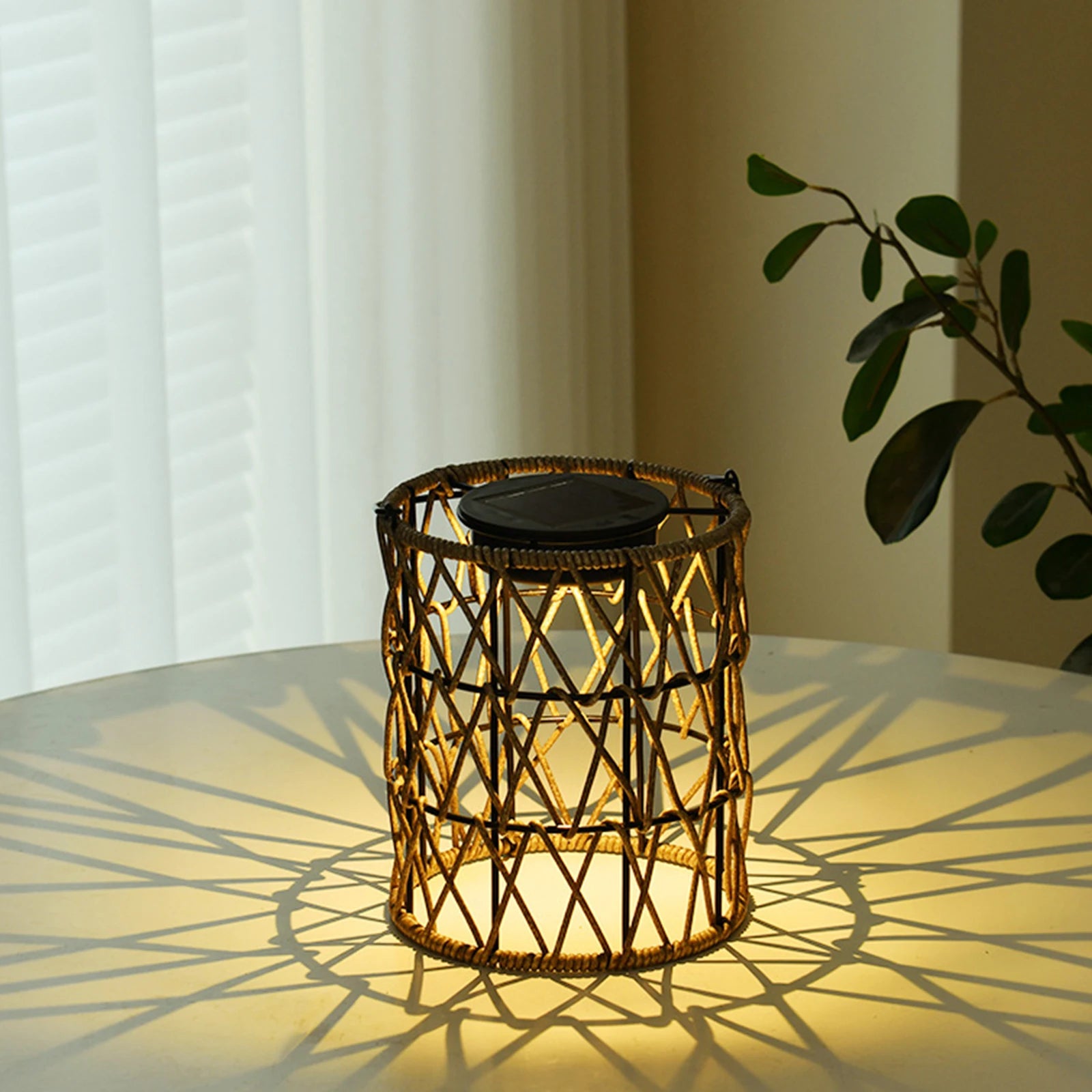 Solar Garden Light Ornaments 600mAh Imitation Rattan Lawn Projection Light Decor