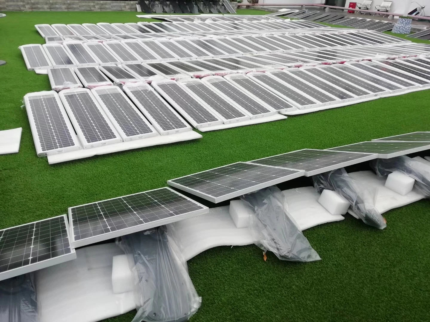 Pole Mounted Solar Energy Led Street Lamp with CE for Outdoor Street Road Pathway Garden Lawn Park Yard Patio Gate Landscape