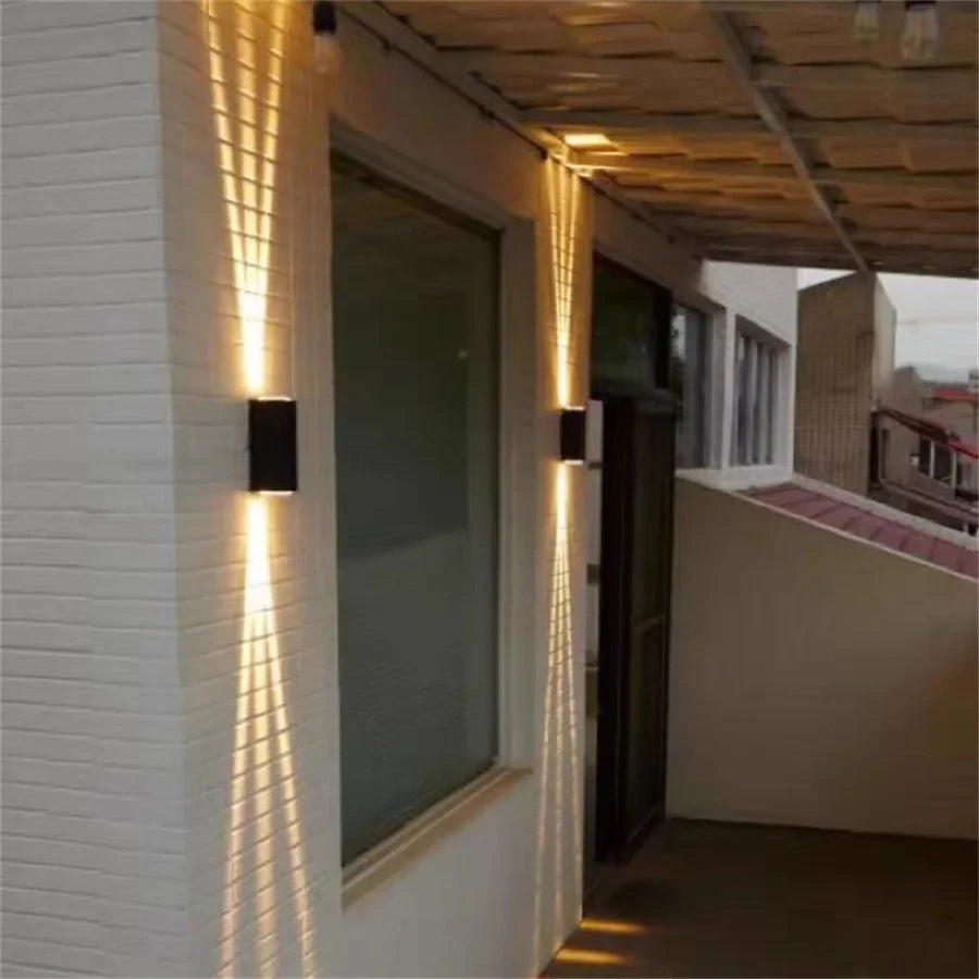 1Pack 20W Waterproof Up and Down LED Wall Lamp Waterproof Exterior Wall Spotlight Outdoor Villa Entrance Garden Porch Light