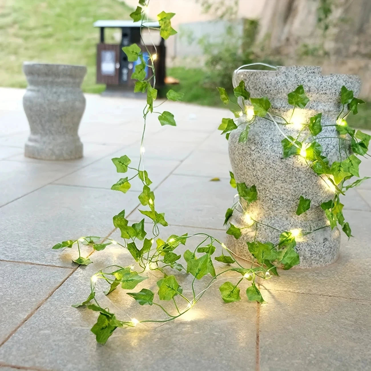 Solar LED Simulated Green Leaf Vine Copper Wire Light Courtyard Balcony Fence Wall Atmosphere Decoration IP44 Outdoor light