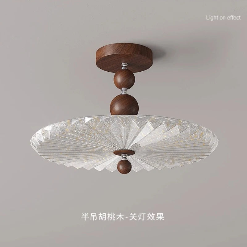 French Mid-Century Style Ceiling Lights Parlor Simple Retro Luxury Gold Resin Pleated Master Bedroom Room Decoration LED Fixture