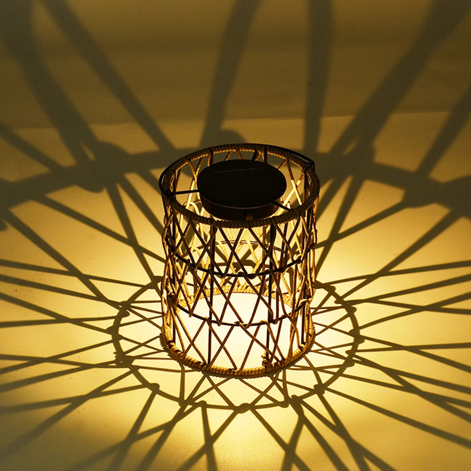 Solar Garden Light Ornaments 600mAh Imitation Rattan Lawn Projection Light Decor
