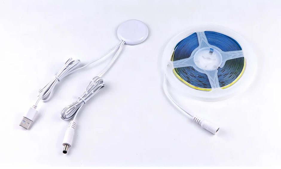 USB Power COB Tape with Tap-twice Vibration Sensor Switch Hight Brightness 320LEDs/M for Dressing Table Makeup Mirror Backlight
