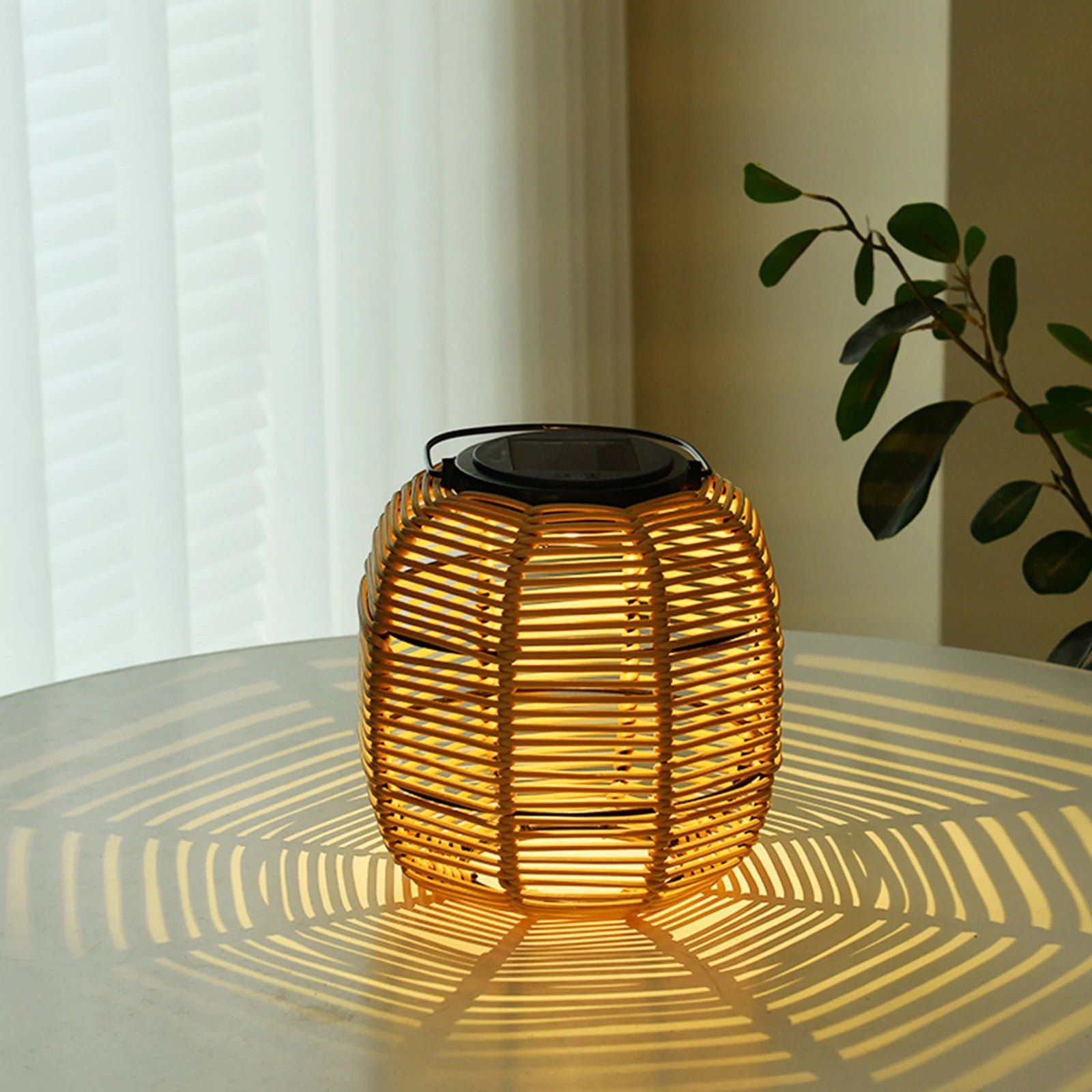 Solar Garden Light Ornaments 600mAh Imitation Rattan Lawn Projection Light Decor