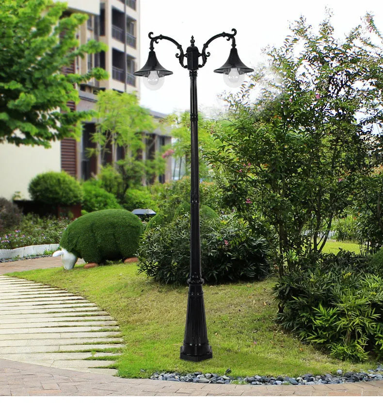 European Outdoor Waterproof Garden Light Villa Courtyard Lawn Lamp Community Park High Pole Street Lamps Landscape Lighting