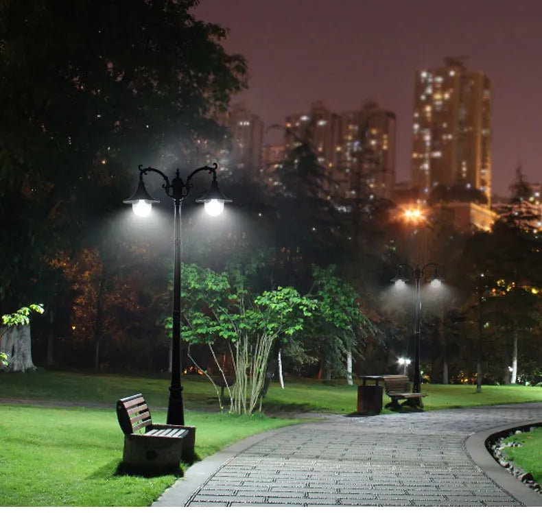 European Outdoor Waterproof Garden Light Villa Courtyard Lawn Lamp Community Park High Pole Street Lamps Landscape Lighting