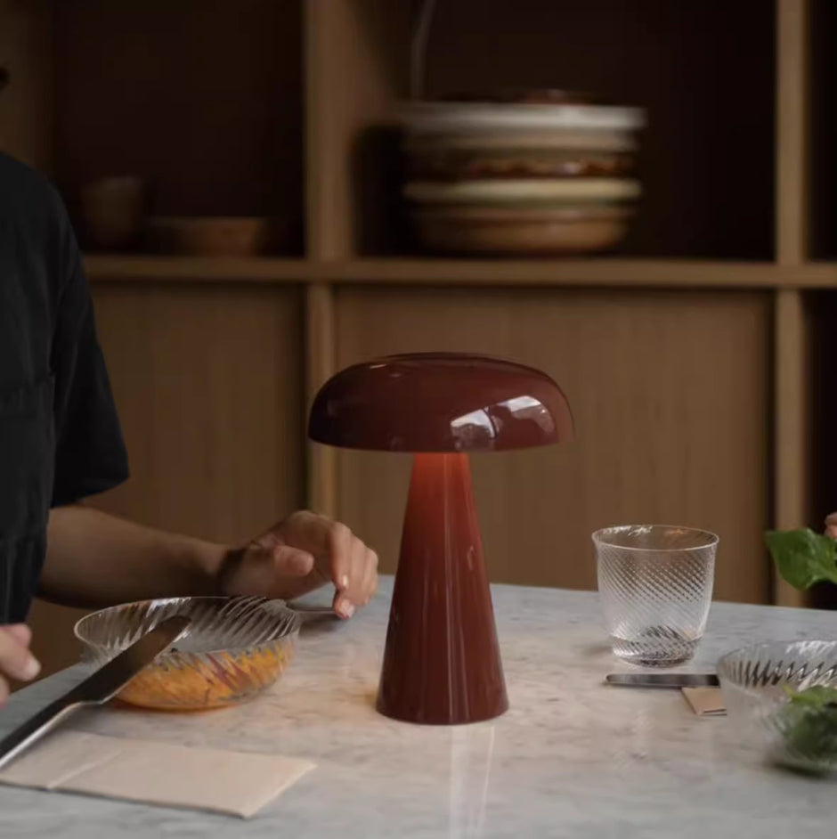 Creative Retro European Bar Table Lamp Rechargeable Dining Table Small Night Lamp